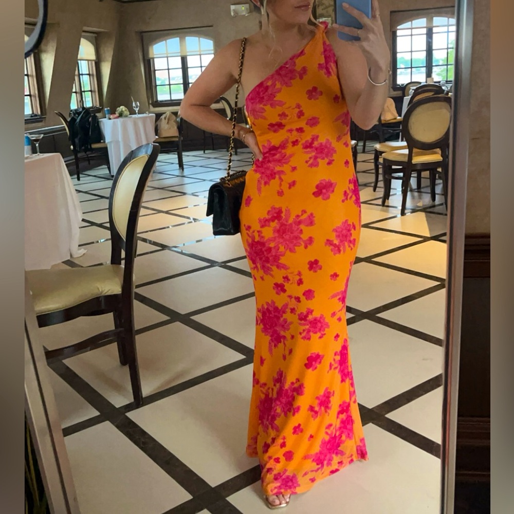 Special Occasion / Wedding guest floral dress